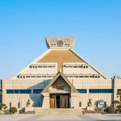（夏令營(yíng)）【中原星火】河南博物館、清明上河園、洛陽(yáng)龍門石窟、西安交大、西安兵馬俑博物院?jiǎn)胃邌闻P八天